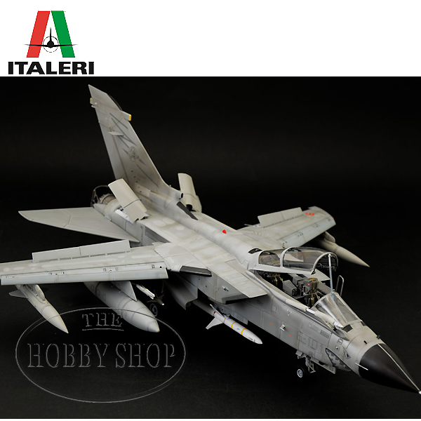 Italeri 1/32 Tornado ECR