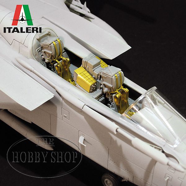 Italeri 1/32 Tornado ECR