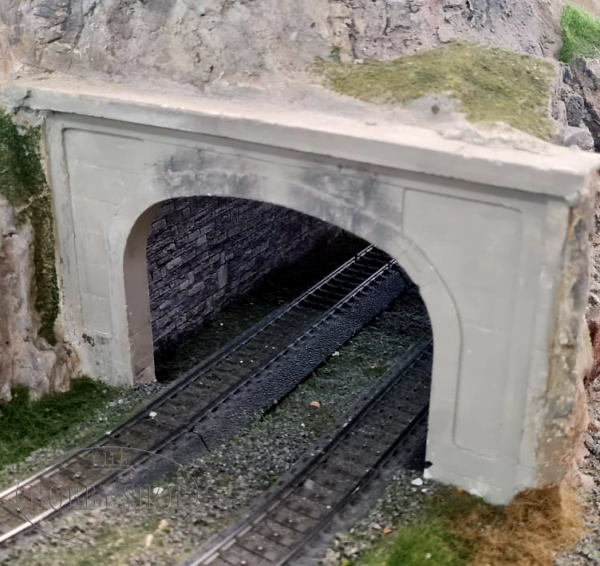 MRS HO Single Tunnel Portal Casting