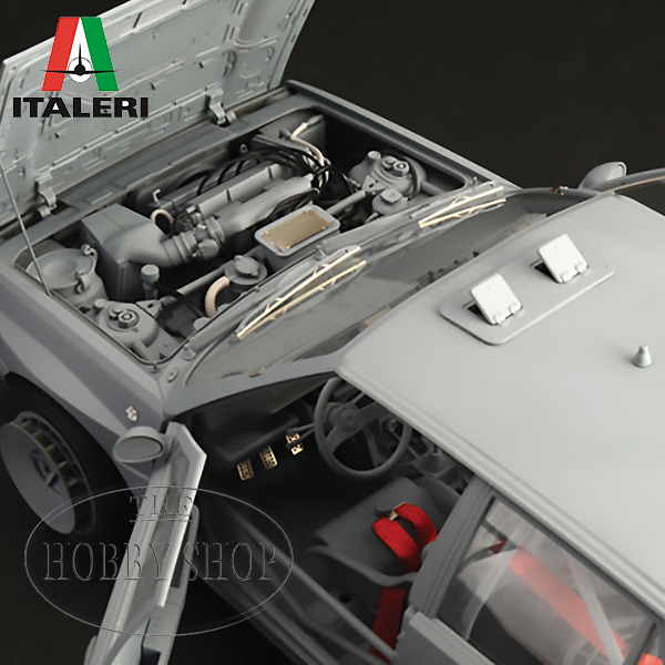 Italeri 1/12 Lancia Delta HF Integrale