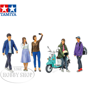 Tamiya 1/24 Campus friends Set II