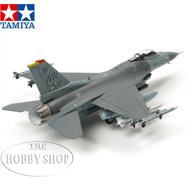 Tamiya 1/72 F-16CJ with Full Equipment Load