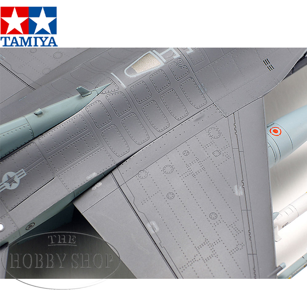 Tamiya 1/72 F-16CJ with Full Equipment Load