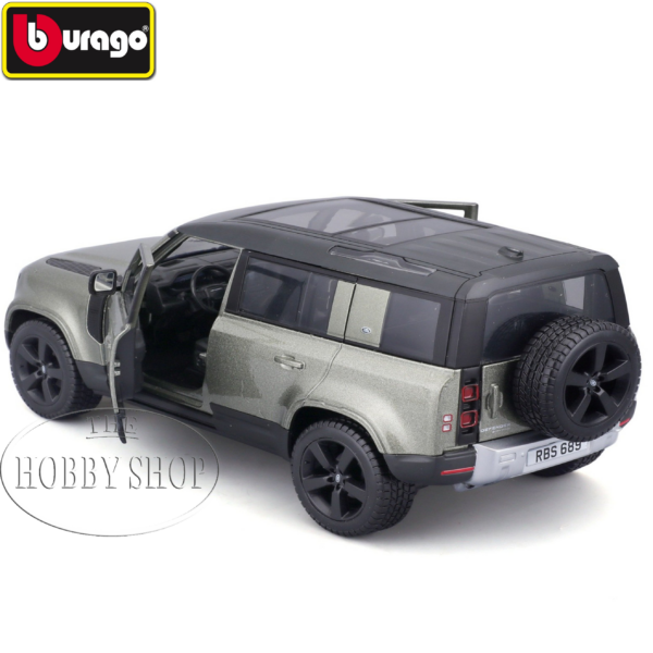 Burago 1/24 Land Rover Defender 2022