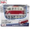 Maisto 1/24 Volkswagen Van Samba Diecast Kit
