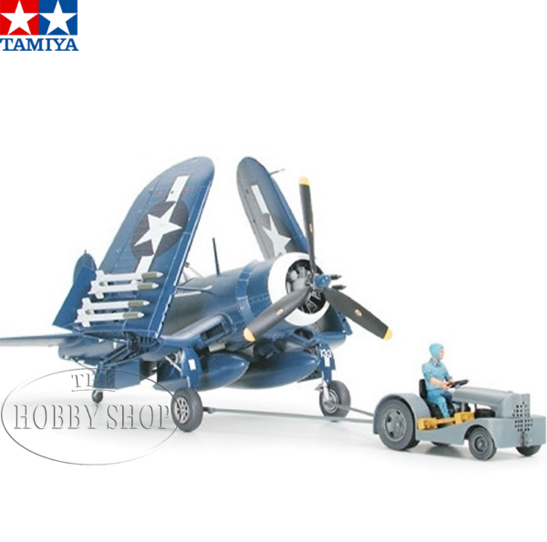 Tamiya 1/48 F4U-1D Corsair with Moto Tug