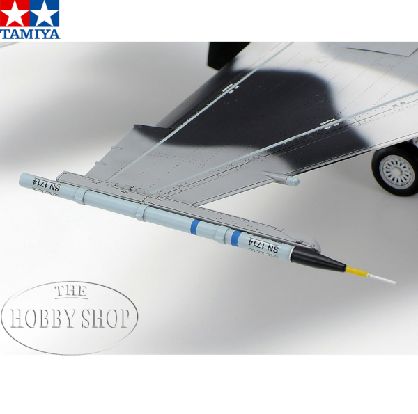 Tamiya 1/48 F-16CN Agressor Adversary Tamiya 1/48 F-16CN Agressor Adversary