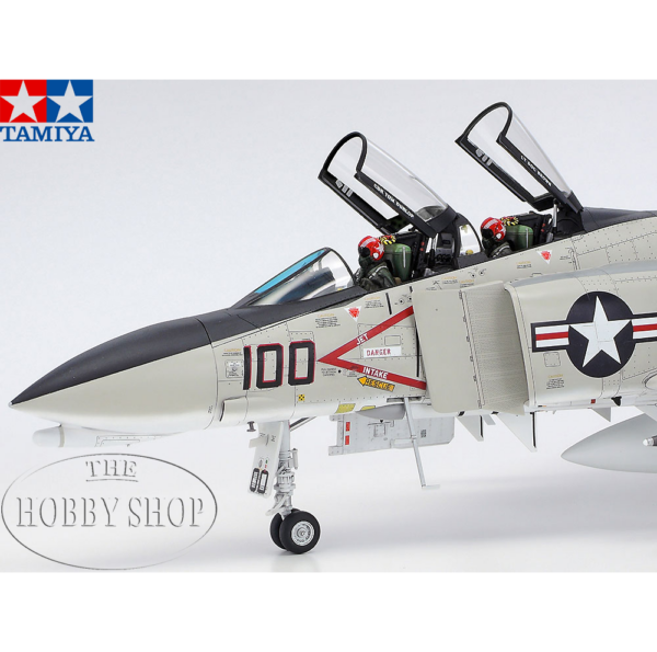 Tamiya 1/48 F-4B Phantom II Tamiya 1/48 F-4B Phantom II