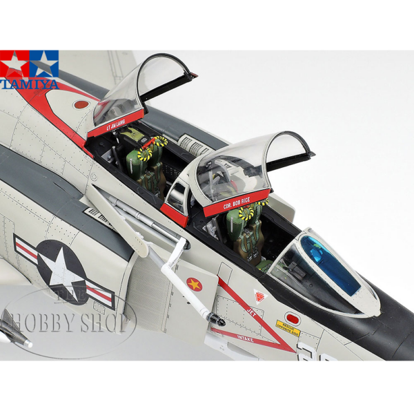 Tamiya 1/48 F-4B Phantom II Tamiya 1/48 F-4B Phantom II
