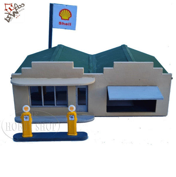 Lonwabo-MRS HO Country Garage