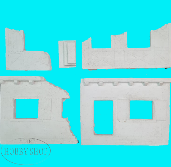 MRS 1/35 Tudor House Ruin