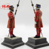 ICM 1/16 Yeoman Warder Beefeater