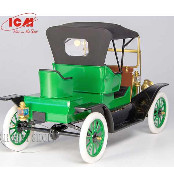 ICM 1/24 Model T Ford Roadster