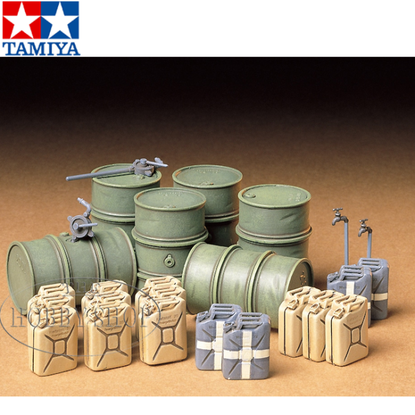 Ttamiya 1/35 German Fuel Drum Set