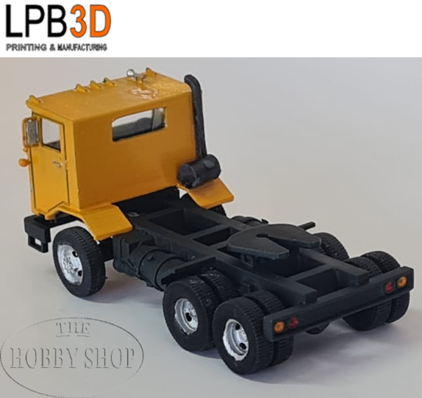 LPB3D 1/87 HO SAR SAS Oshkosh E Series Double Axle Horse (Kit)