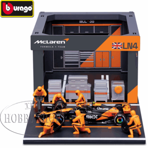 Burago 1/43 McLaren F1 MCL38 2024 Pit Pass