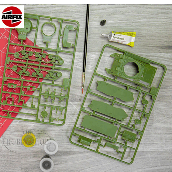 Airfix 1/72 Sherma Firefly Starter Set Airfix 1/72 Sherma Firefly Starter Set