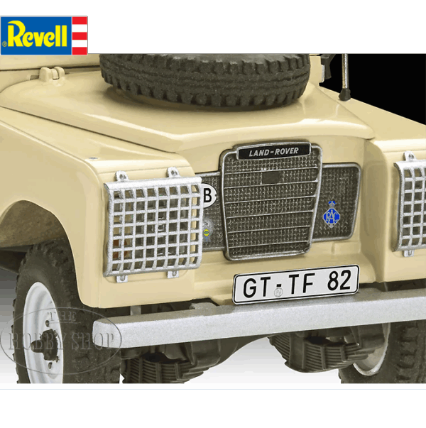 Revell 1/24 Land Rover Series III LWB