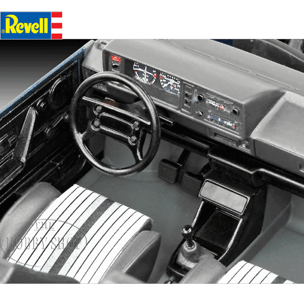 Revell 1/24 VW Golf GTI Gift Set Pirelli