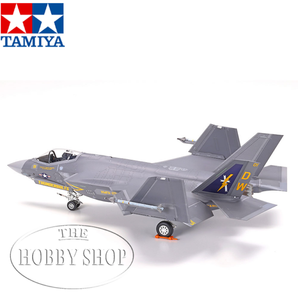 Tamiya 1/72 Lockheed Martin F35C Lightning II Tamiya 1/72 Lockheed Martin F35C Lightning II