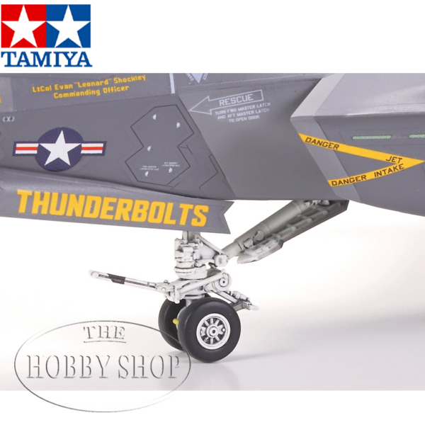 Tamiya 1/72 Lockheed Martin F35C Lightning II Tamiya 1/72 Lockheed Martin F35C Lightning II