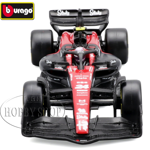 Burago 1/43 Alfa Romeo F1 C43 with Helmut Zhou Guanyu