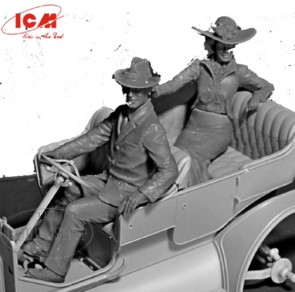 ICM 1/24 American Motorists 1910 Set