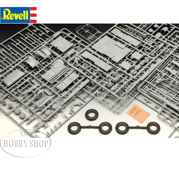 Revell 1/35 W.O.T. 8 BM-13-16 Katyusha/Cargo Revell 1/35 W.O.T. 8 BM-13-16 Katyusha/Cargo