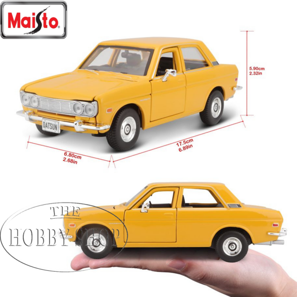 Maisto 1/27 Toyota Hilux Bakkie (White)