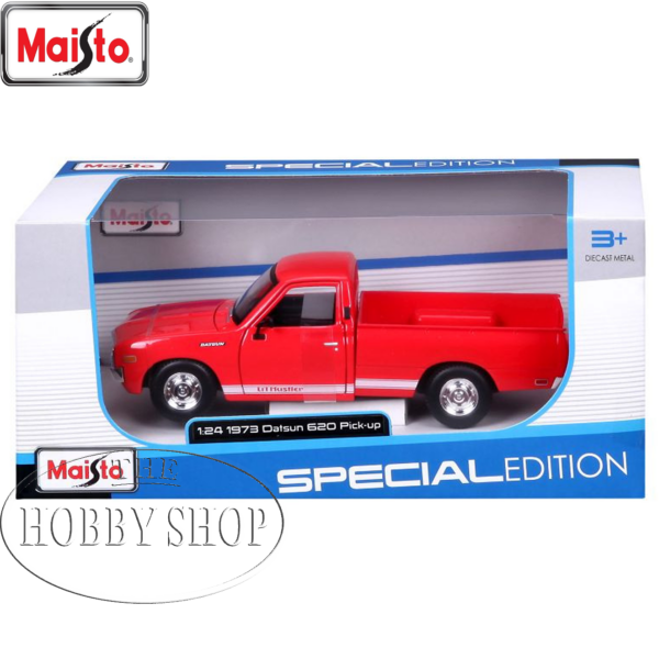 Maisto 1/27 Toyota Hilux Bakkie (White)