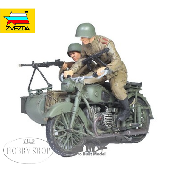 Zvesda 1/35 WWII Motorcycle with Sidecar and Crew