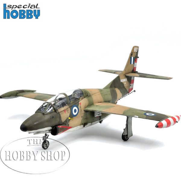 1/32 T-2 Bucheye Camouflaged Trainer