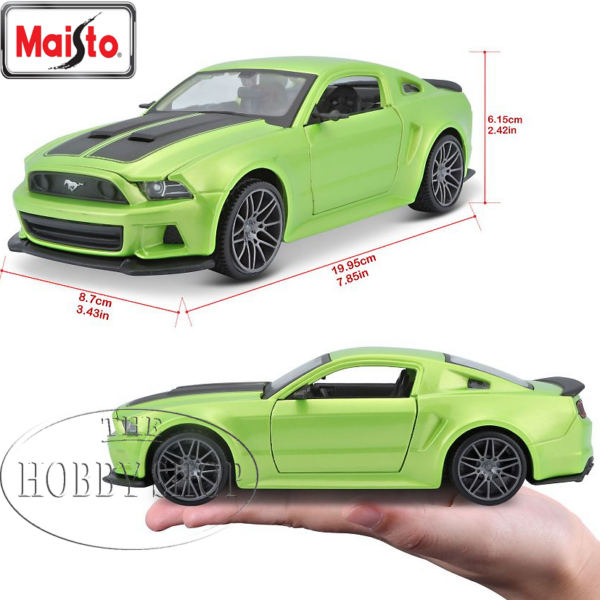 Maisto 1/24 Ford Mustang 2014 Street Racer (Green/Black)