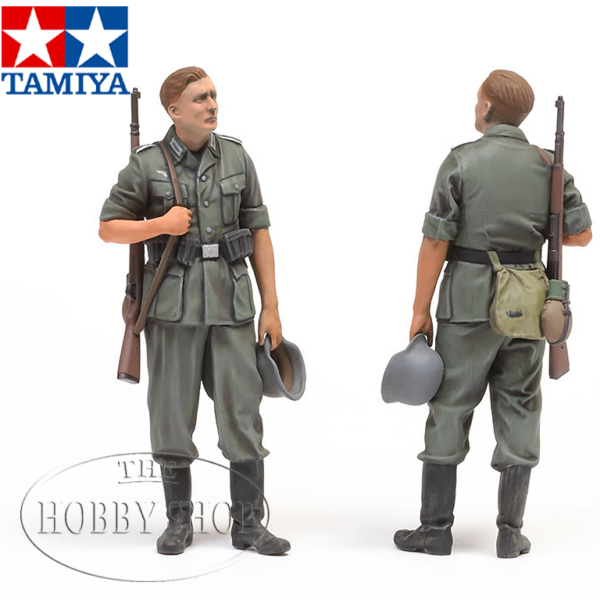 Tamiya 1/35 German Motorcycle & Sidecar & 3 Figurines