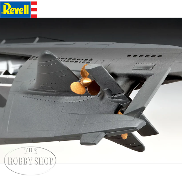 Revell 1/144 German Submarine Type XXI with Interior Revell 1/144 German Submarine Type XXI with Interior